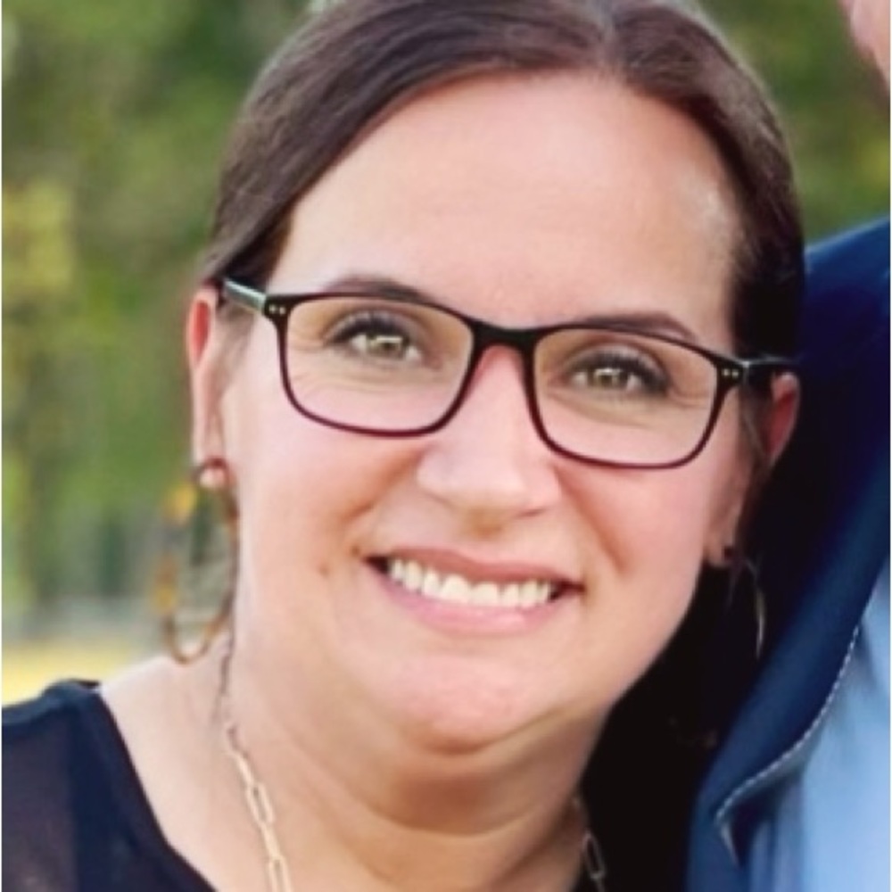 Meet your Posher, Stacy